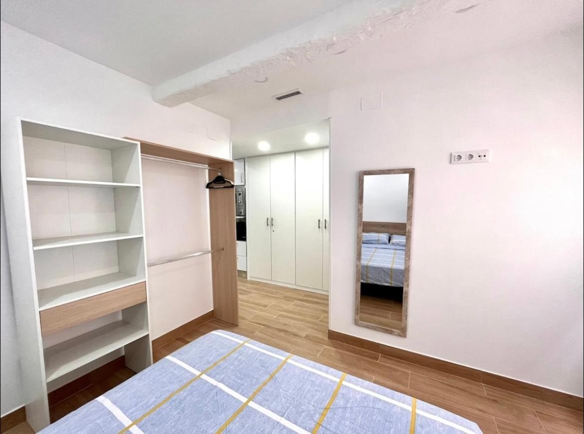 Apartament Maximilian Dreams Madryt Zewnętrze zdjęcie