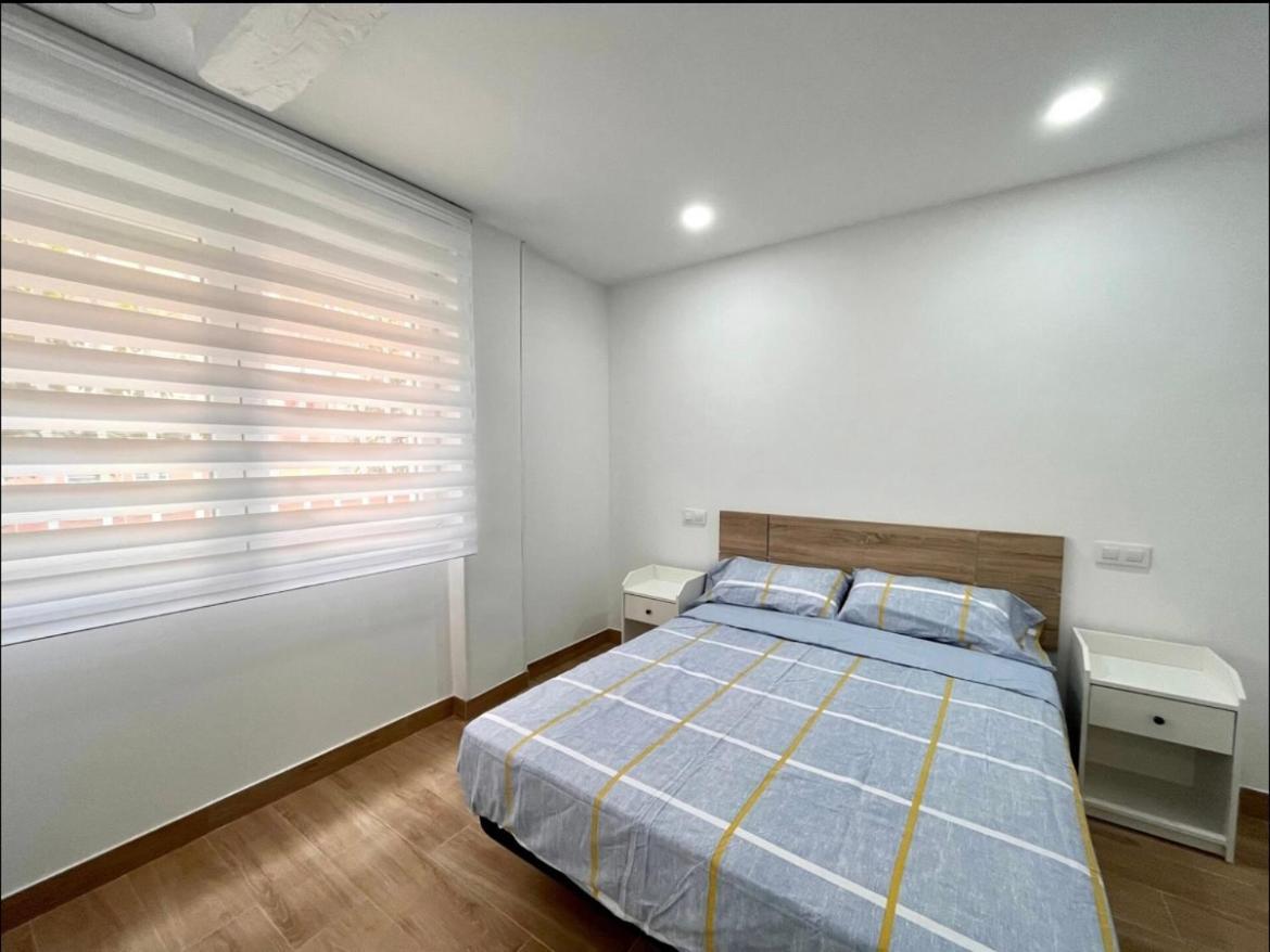 Apartament Maximilian Dreams Madryt Zewnętrze zdjęcie